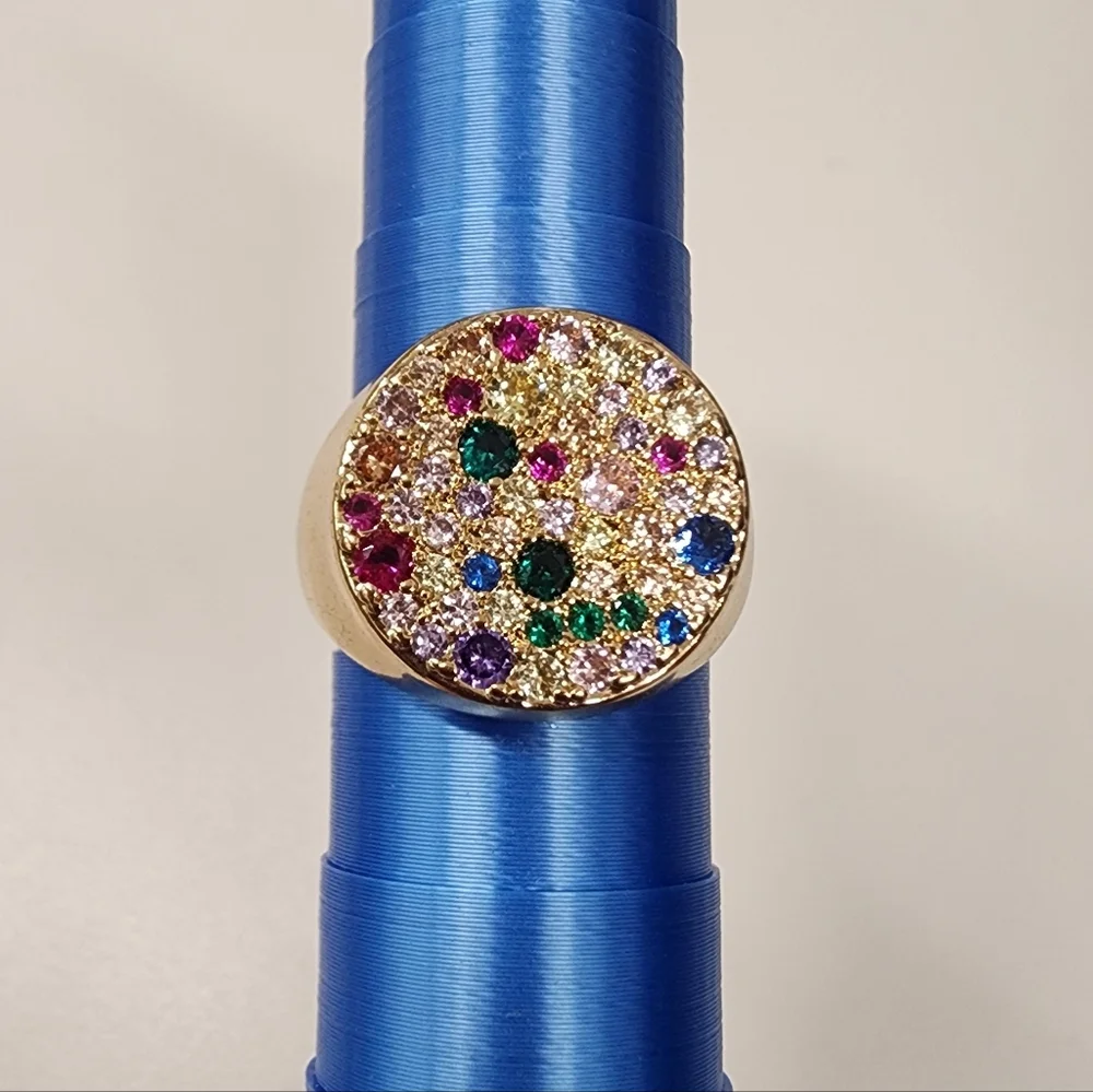 Sz 8 Gold-tone Multi-Color stone Pavé Signet Ring Rainbow Rhinestone Cluster